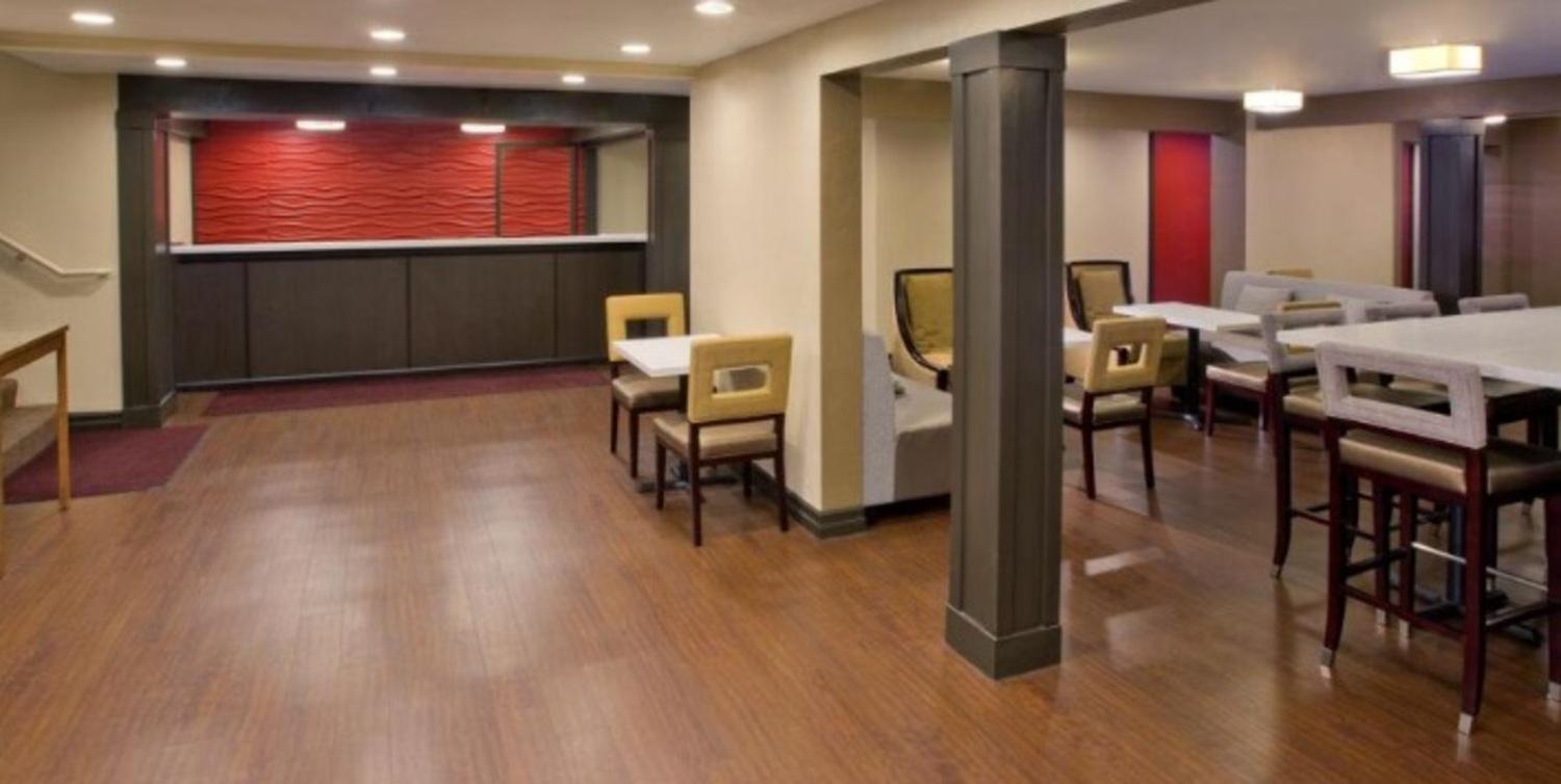 Red Lion Inn And Suites Federal Way Exterior foto